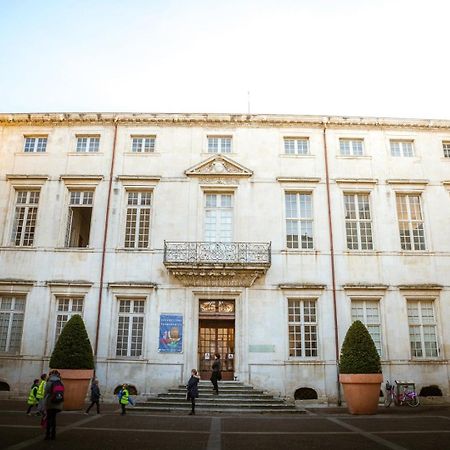 Studio Centre Historique, Gare A Proximite Nimes Exterior foto